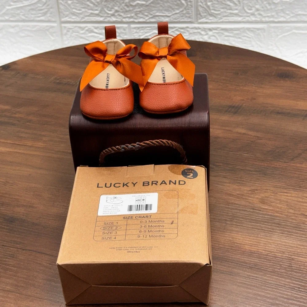 ⁠NWT Lucky Brand Baby Girl Crib Shoes Size 2 (3-6M) Cognac Bow Mary Jane NIB⁠